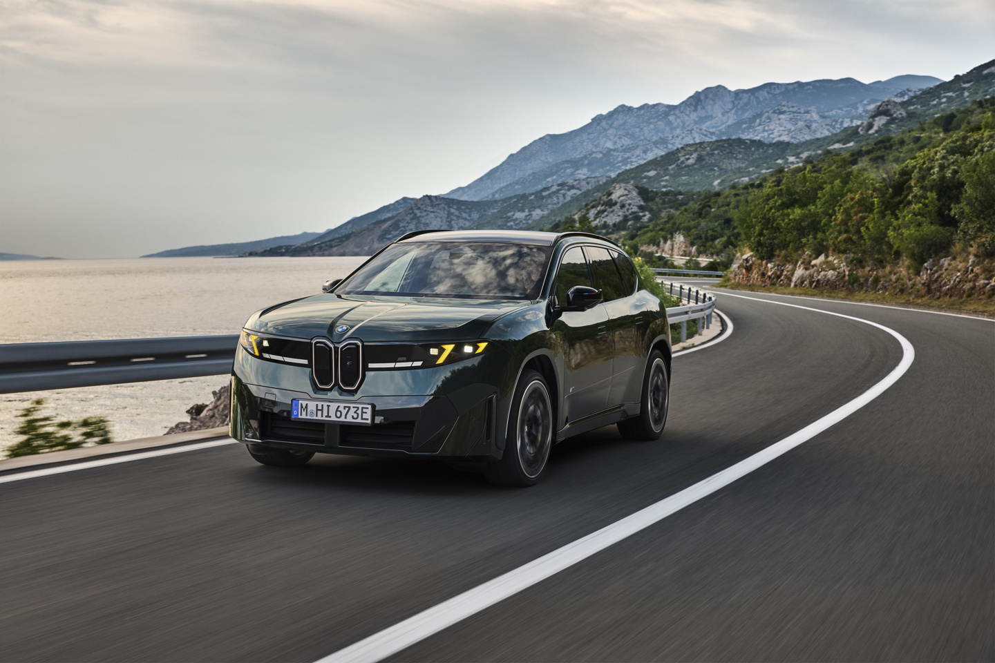 宝马 iX3 M60 xDrive 新世代纯电 SUV 发布：612 马力 3.9 秒破百，WLTP 续航 754 公里