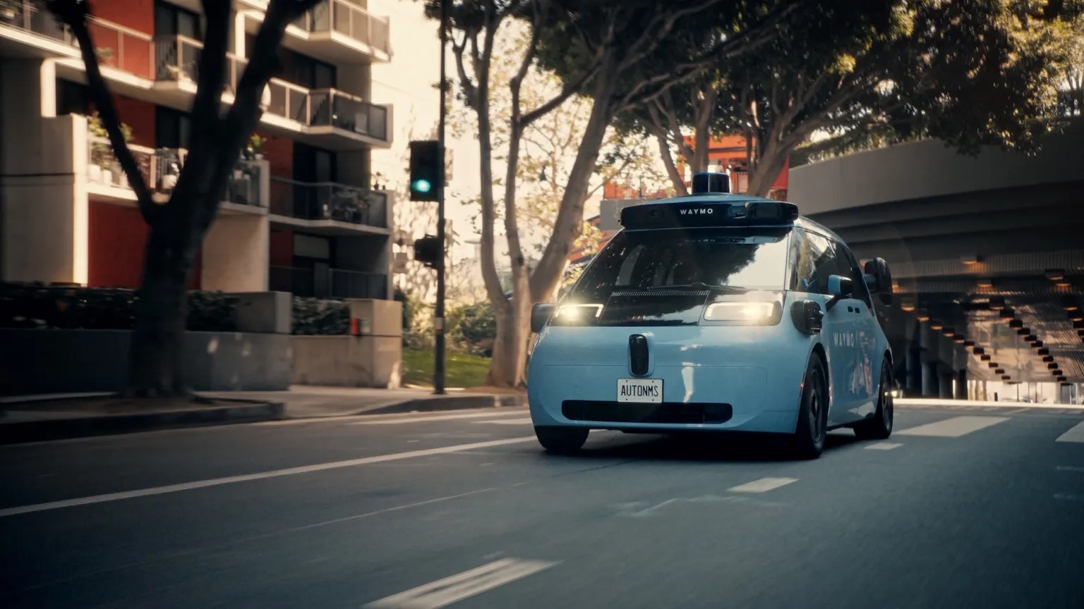Waymo 获 50 亿美元贷款:未来将推动无人驾驶出租车扩张,入局欧洲、日本等市场