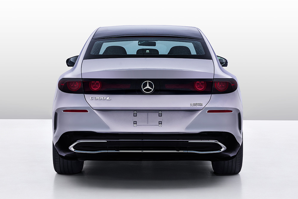 梅赛德斯-奔驰 C300L 纯电:230kW超级动力+3051mm超长轴距,工信部首发全配置参数 详情细节