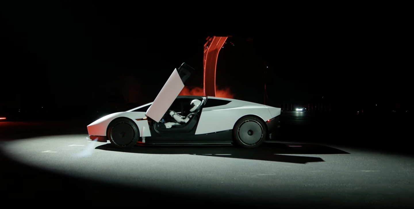 这次能飞了！特斯拉第二代 Roadster 跑车正式亮相